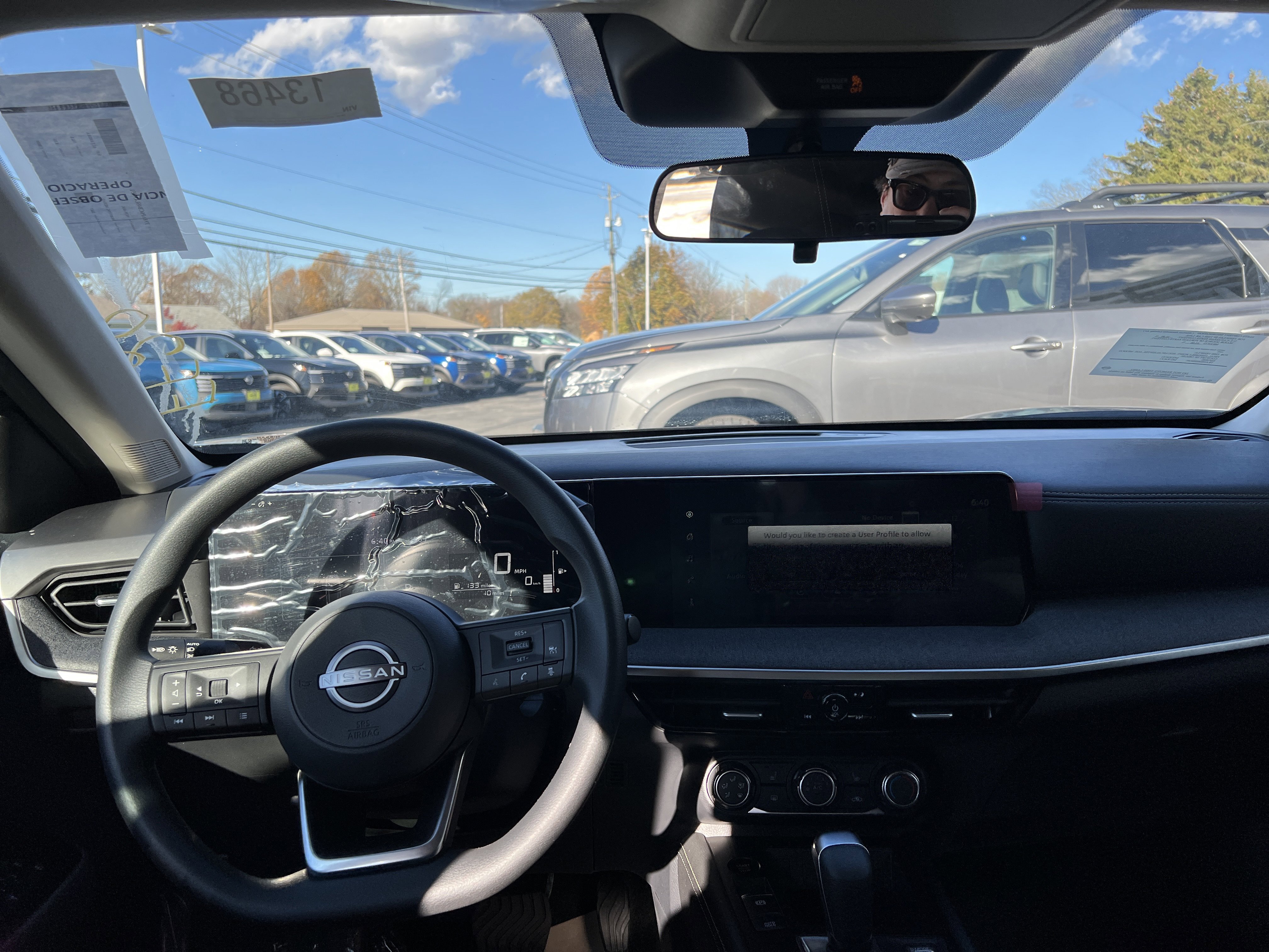 New 2025 Nissan Kicks SV image 4