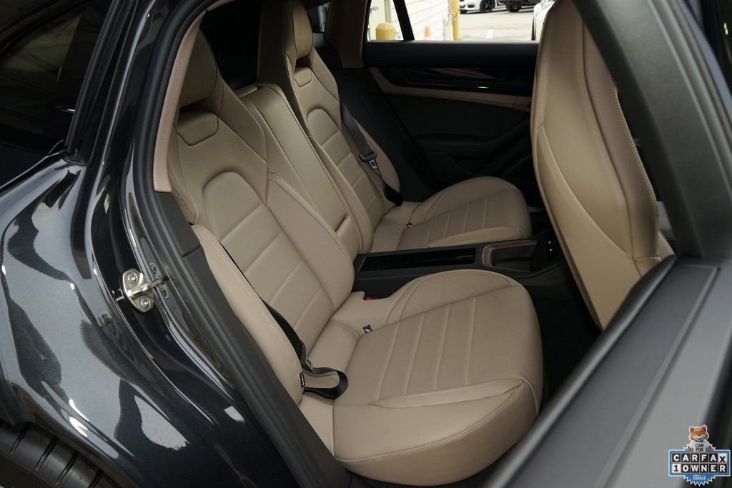 Used 2025 Porsche Panamera 4 image 21