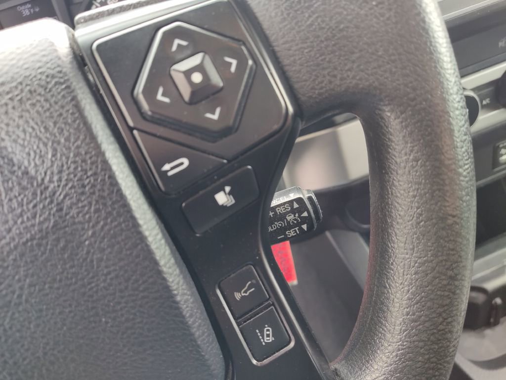 Used 2018 Toyota Tacoma SR RWD image 22