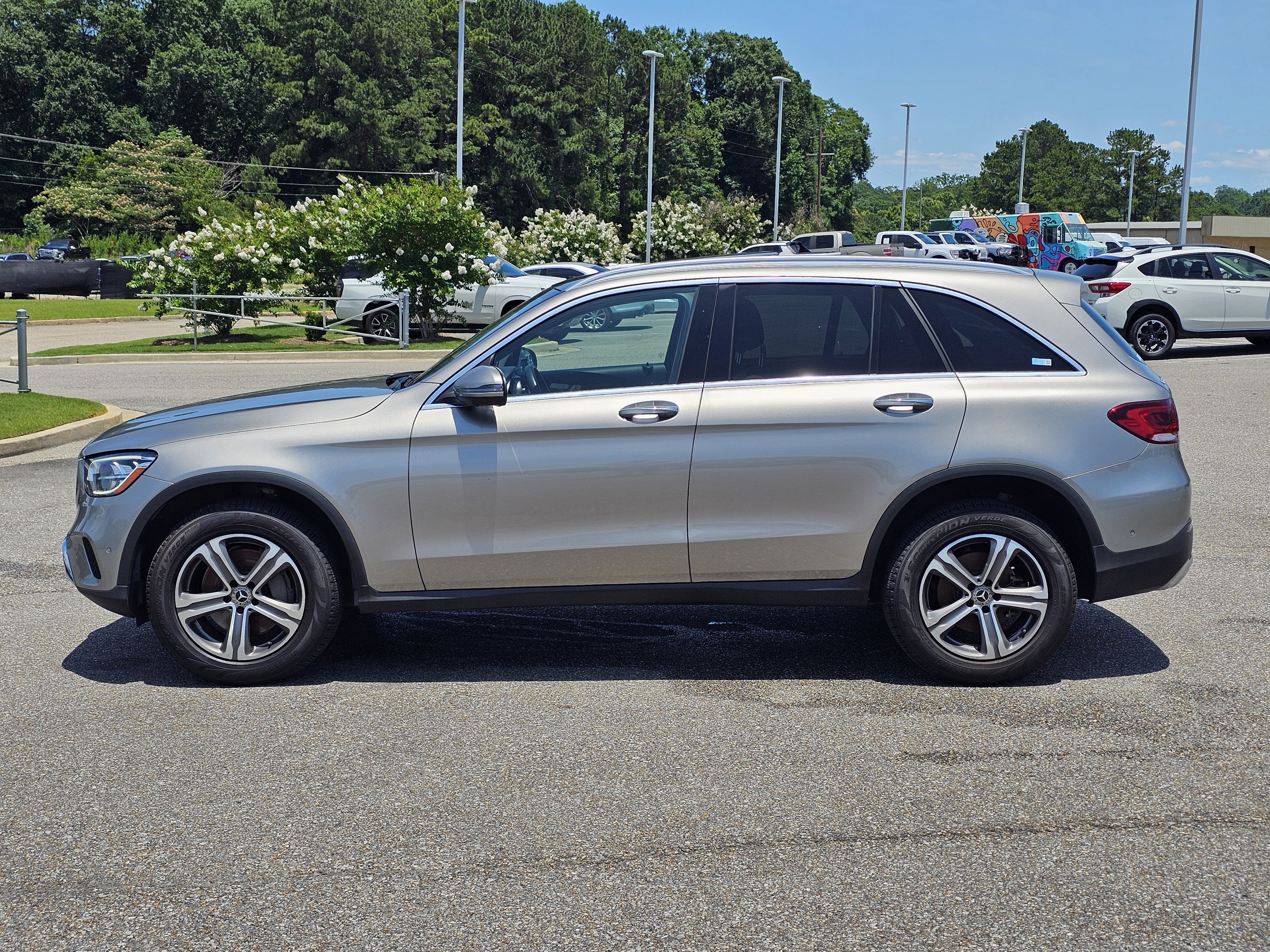 Used 2020 Mercedes-Benz GLC 300 image 11