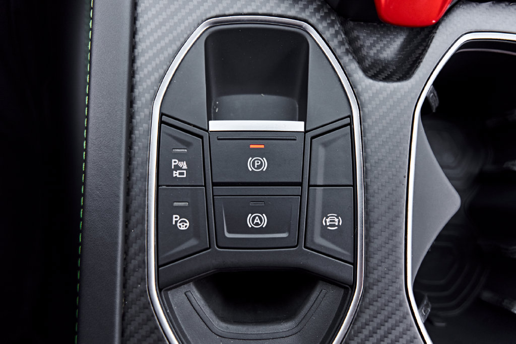 Used 2023 Lamborghini Urus Performante AWD/4WD image 78