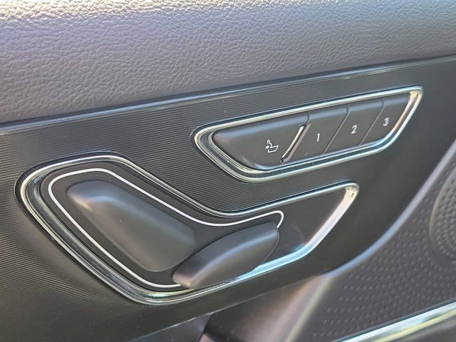 Certified 2023 Lincoln Corsair FWD w/ Equipment Group 101A image 24