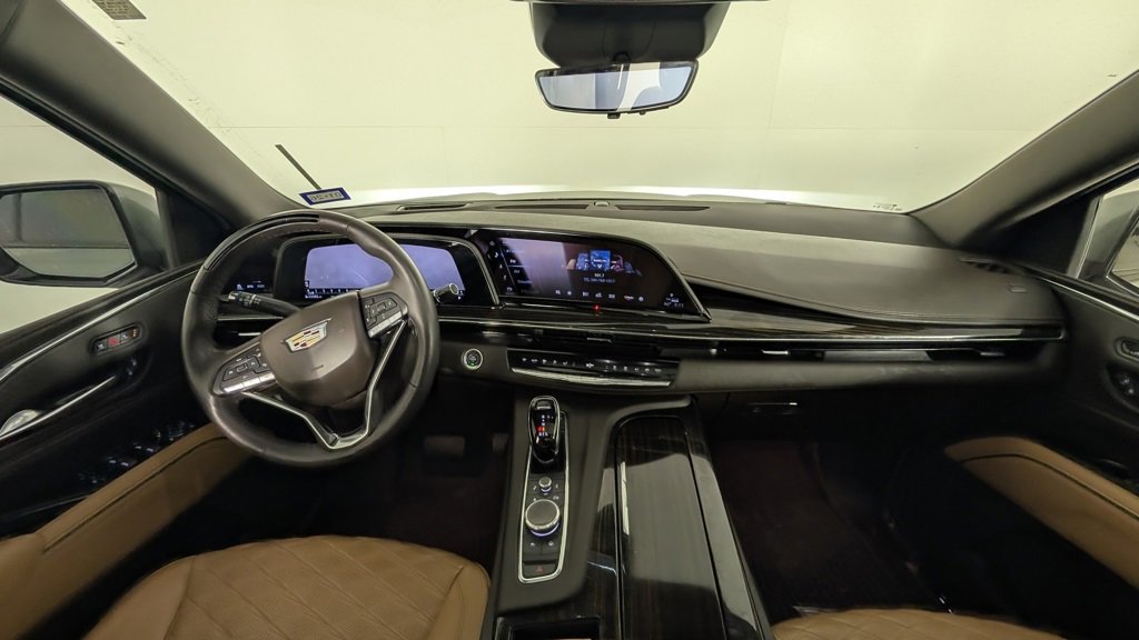 Certified 2024 Cadillac Escalade Sport w/ LPO, ONYX Package image 8