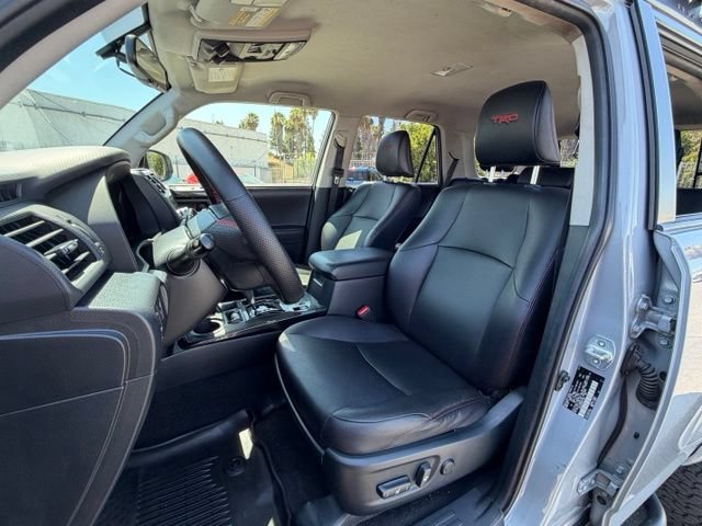 Used 2017 Toyota 4Runner TRD Pro AWD/4WD image 28