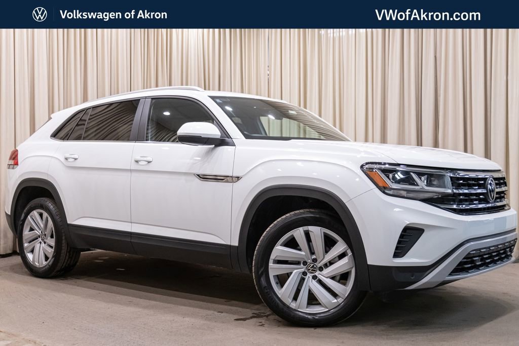 Used 2023 Volkswagen Atlas Cross Sport SE w/ Panoramic Sunroof Package