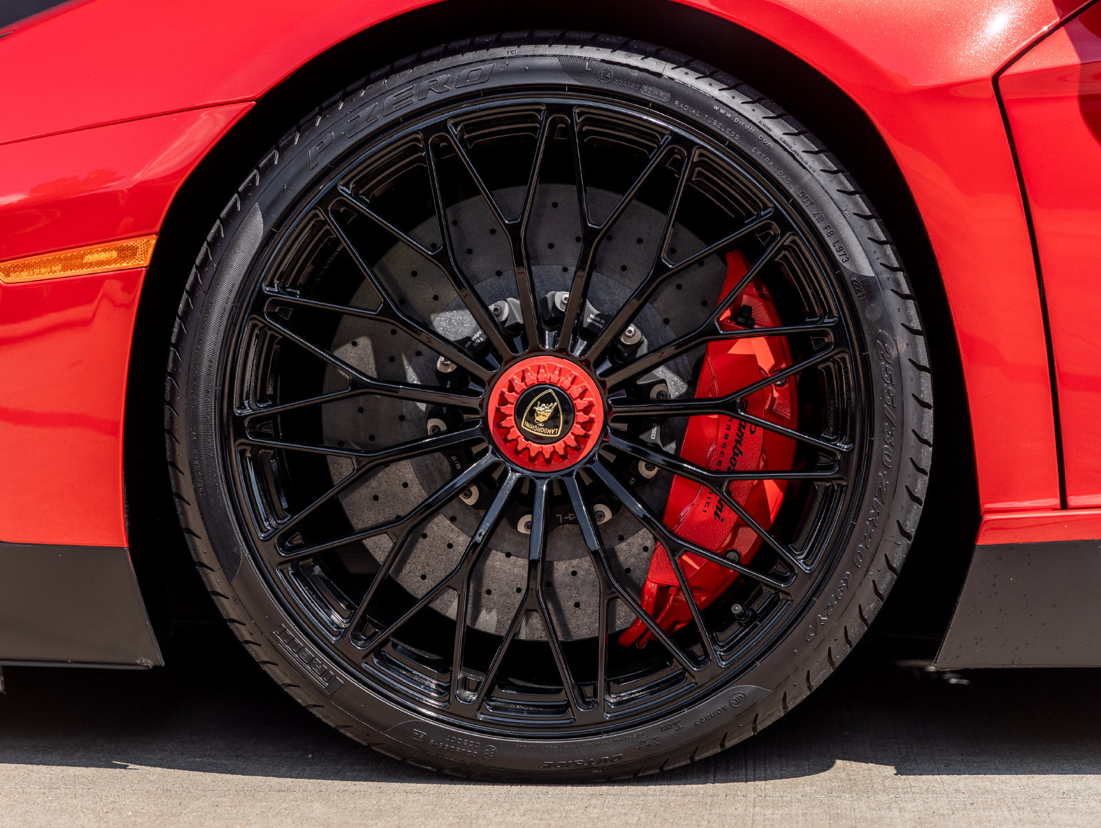 Used 2017 Lamborghini Aventador LP 750-4 Superveloce AWD/4WD image 24