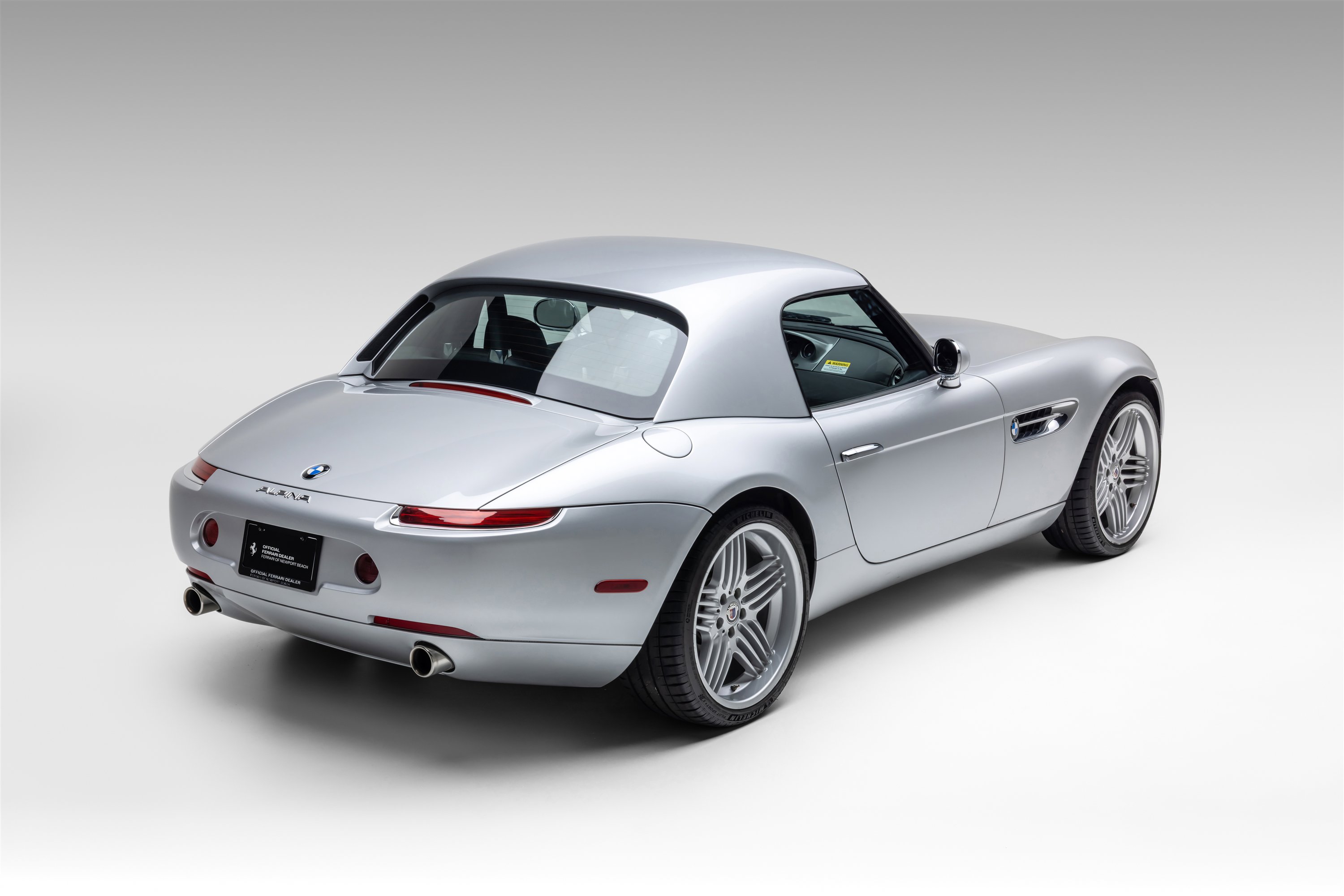 Used 2003 BMW Z8 image 10