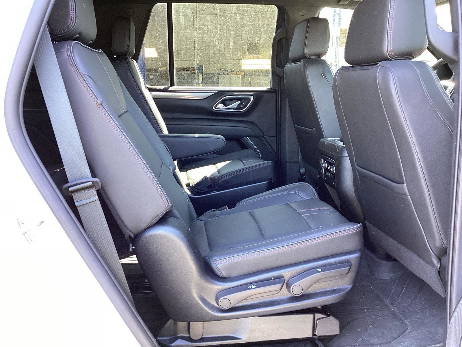 Used 2023 Chevrolet Tahoe RST w/ Luxury Package image 4