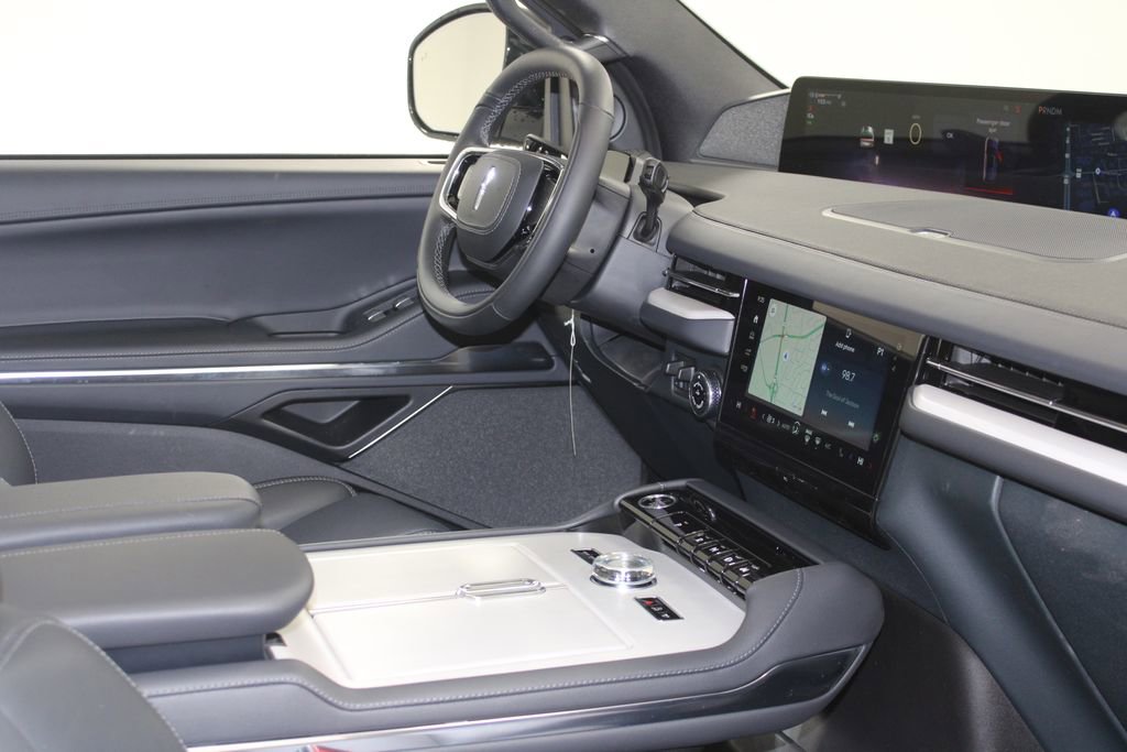 New 2025 Lincoln Navigator L Reserve w/ Jet Appearance Package image 34