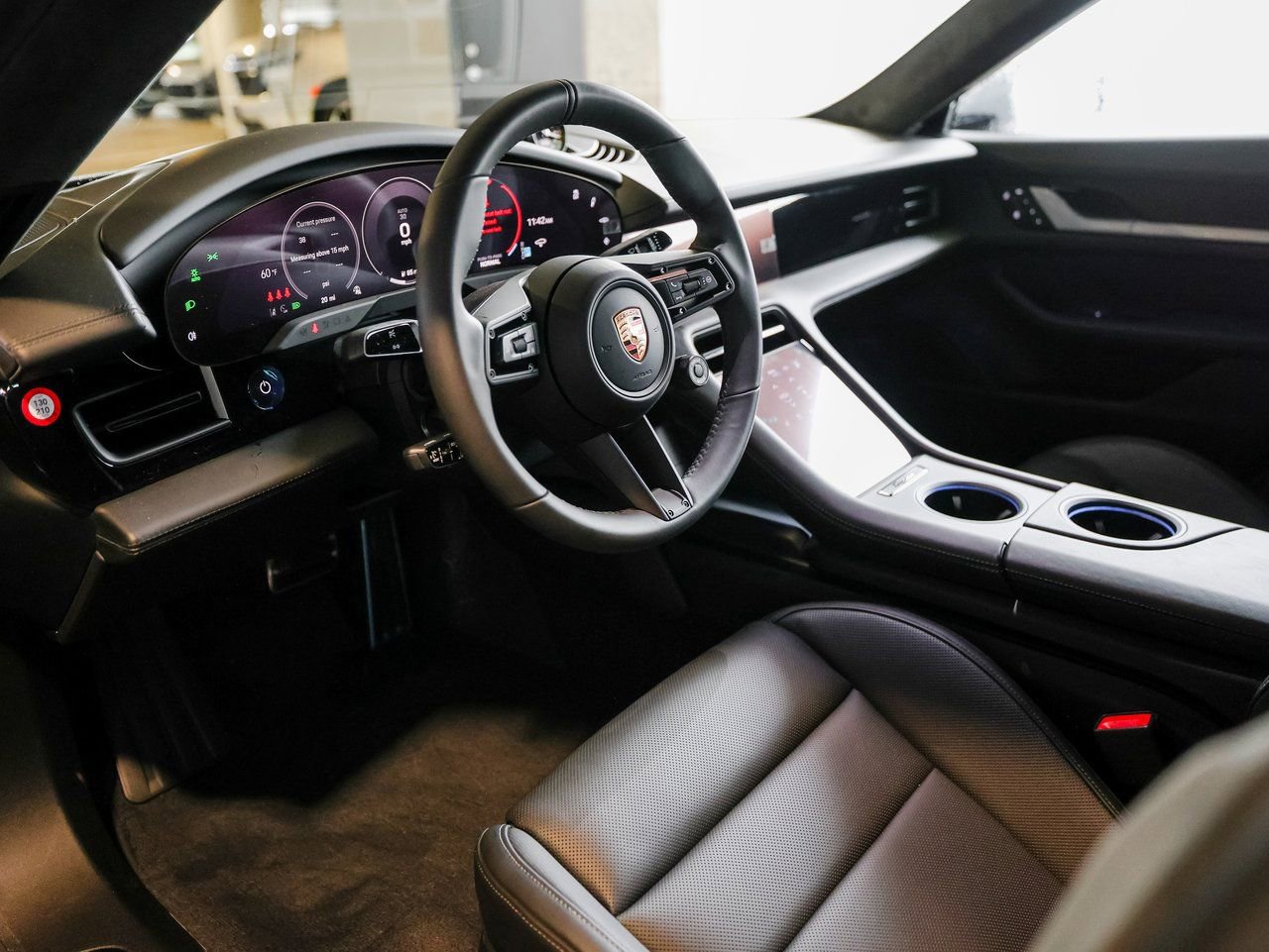 New 2026 Porsche Taycan GTS image 4