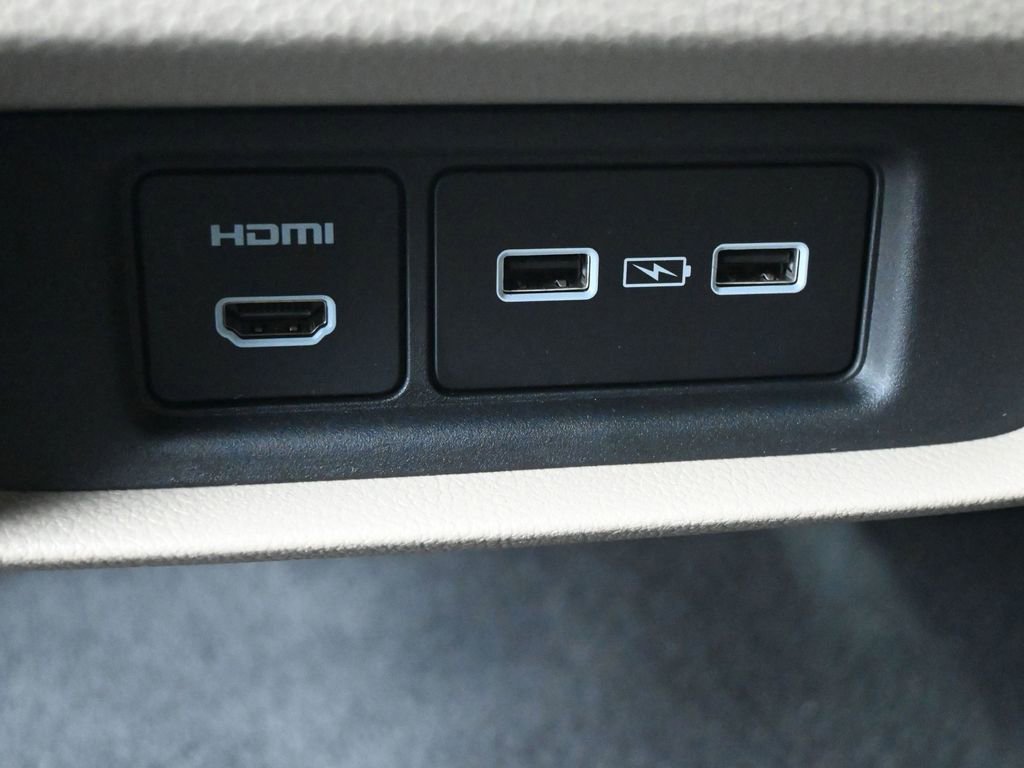 Used 2024 Honda Odyssey Elite image 22