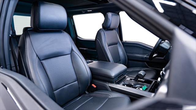 Used 2025 Ford F150 Lariat image 3