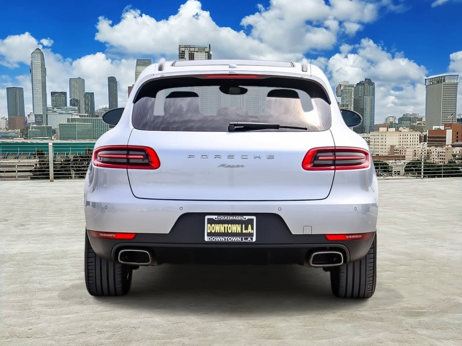 Used 2018 Porsche Macan AWD/4WD image 5