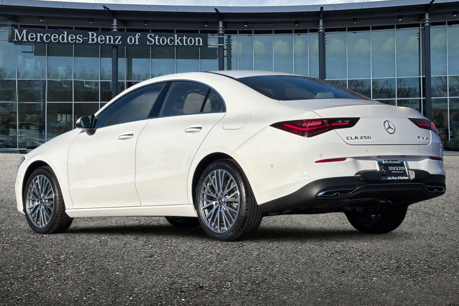 New 2026 Mercedes-Benz CLA 250 4MATIC image 6