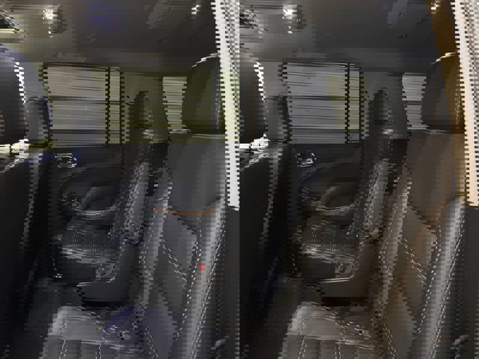 Used 2019 GMC Yukon XL Denali w/ Denali Ultimate Package AWD/4WD image 24