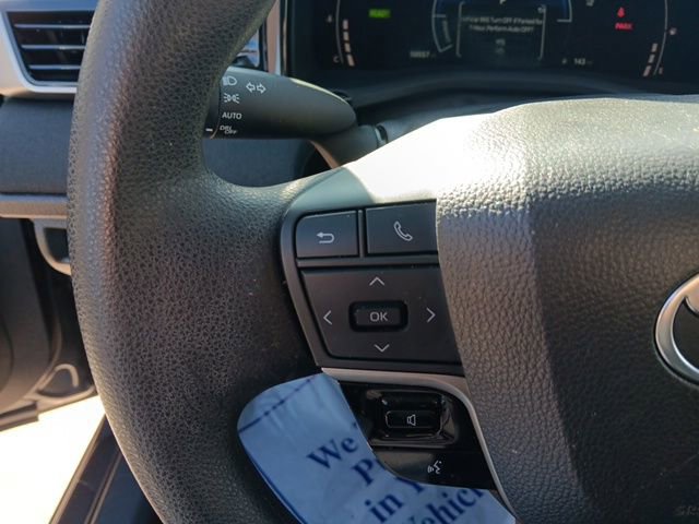 Used 2025 Toyota Camry LE image 13