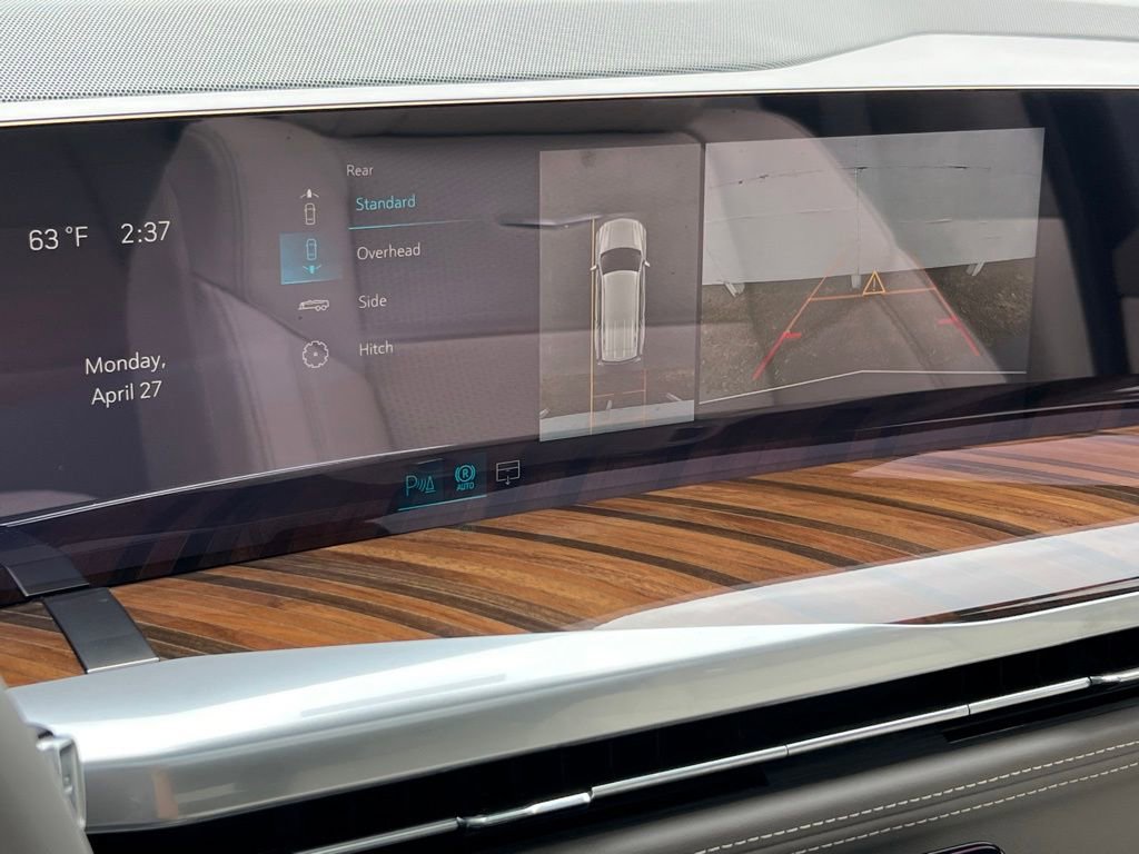 New 2026 Cadillac Escalade Platinum Luxury AWD/4WD image 55
