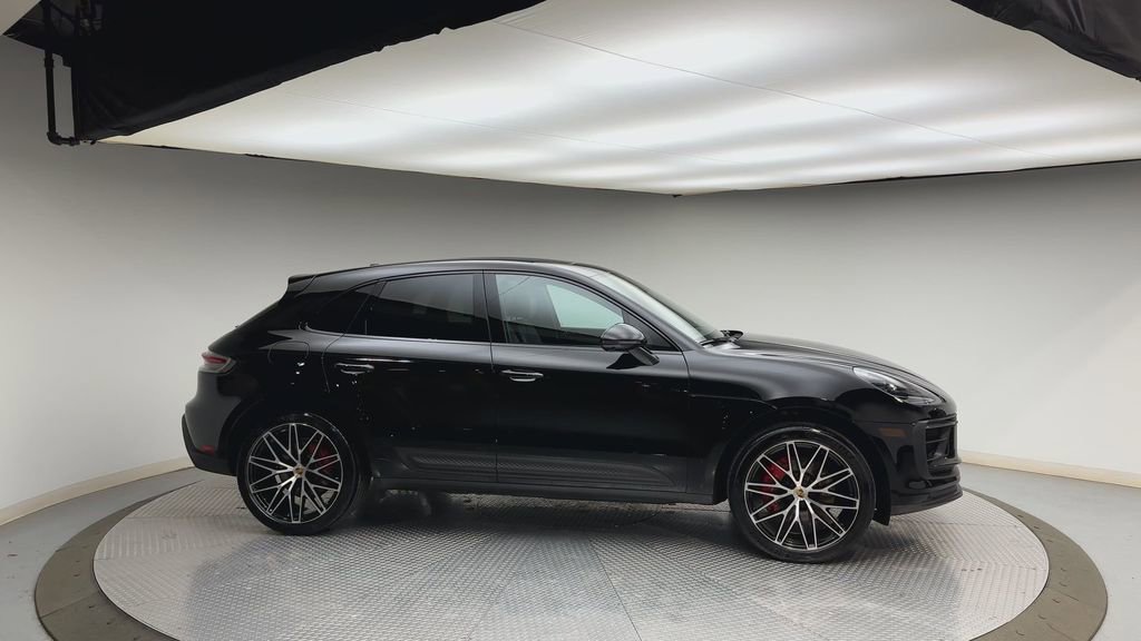 Used 2023 Porsche Macan S image 9