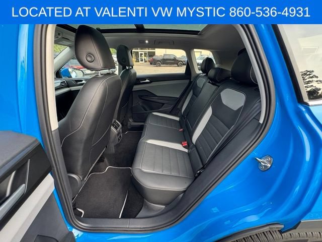 Certified 2023 Volkswagen Taos SEL AWD/4WD image 9