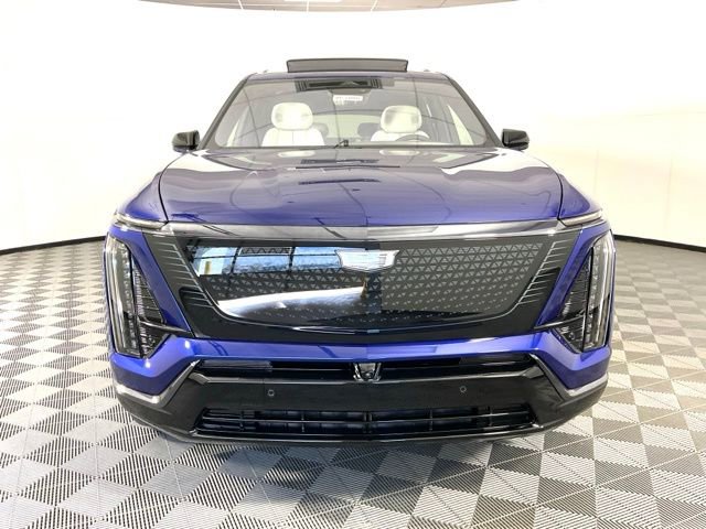 New 2026 Cadillac Vistiq Sport w/ LPO, Floor Liner Package image 2
