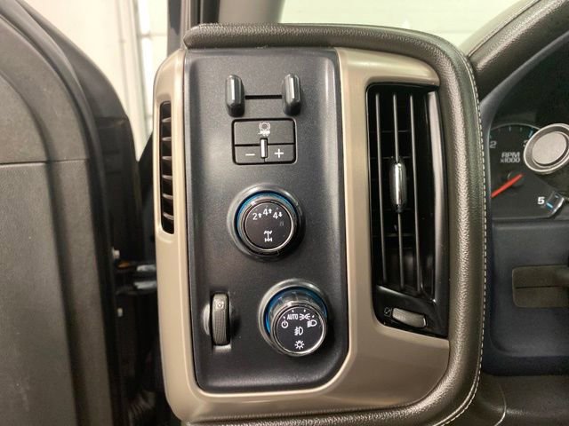 Used 2018 GMC Sierra 2500 Denali w/ Duramax Plus Package image 16