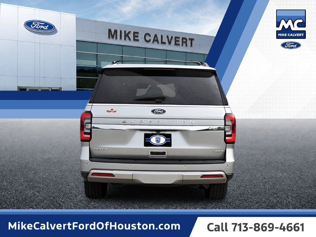 Used 2022 Ford Expedition Max Limited RWD image 3