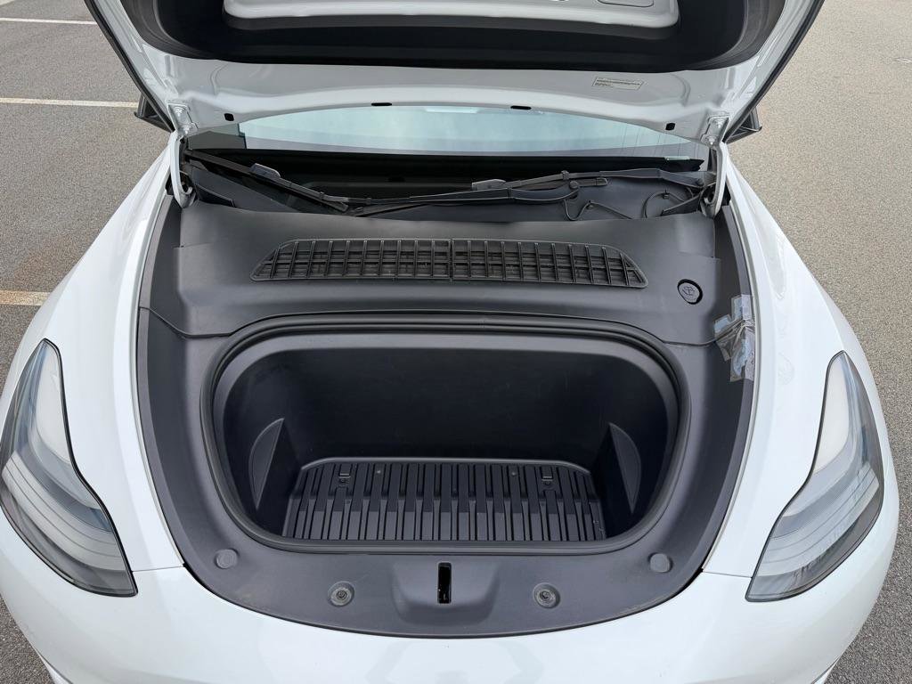 Used 2022 Tesla Model Y Performance AWD/4WD image 14