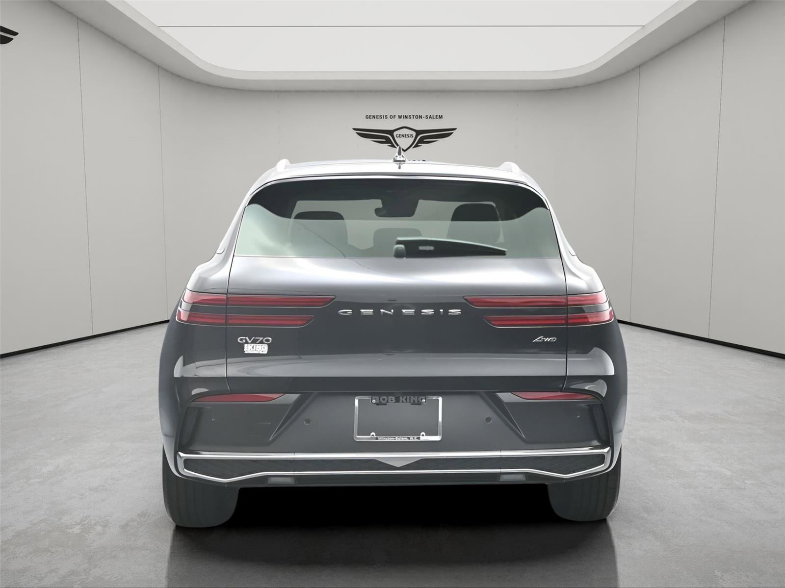 Used 2026 Genesis GV70 2.5T Select image 13