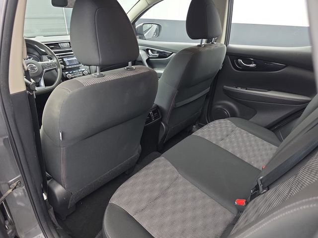 Used 2018 Nissan Rogue Sport SV image 41