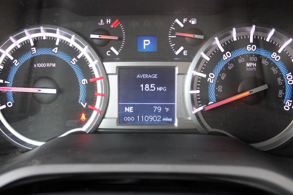 Used 2018 Toyota 4Runner Limited AWD/4WD image 27