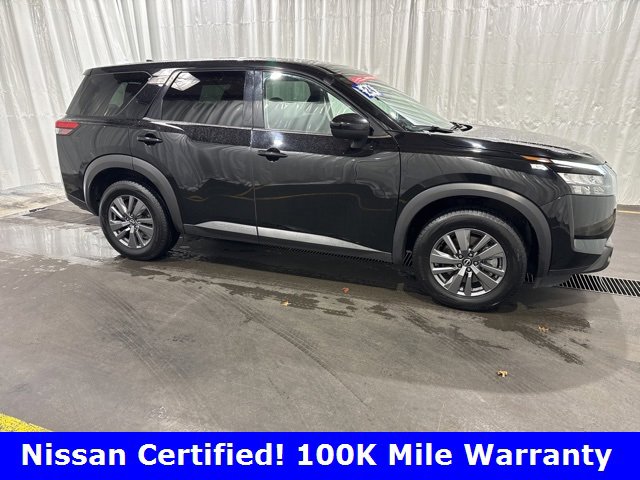 Certified 2024 Nissan Pathfinder S image 2