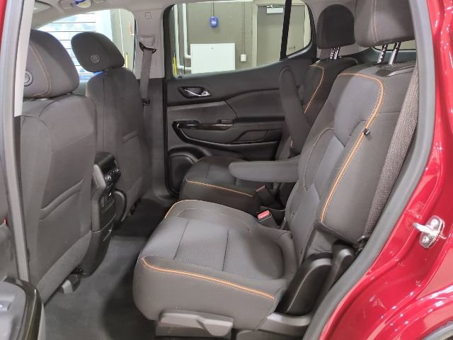 Used 2023 GMC Acadia AT4 image 12