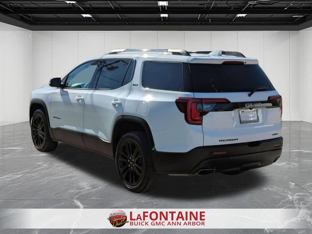 Certified 2023 GMC Acadia SLT w/ Elevation Edition AWD/4WD image 3