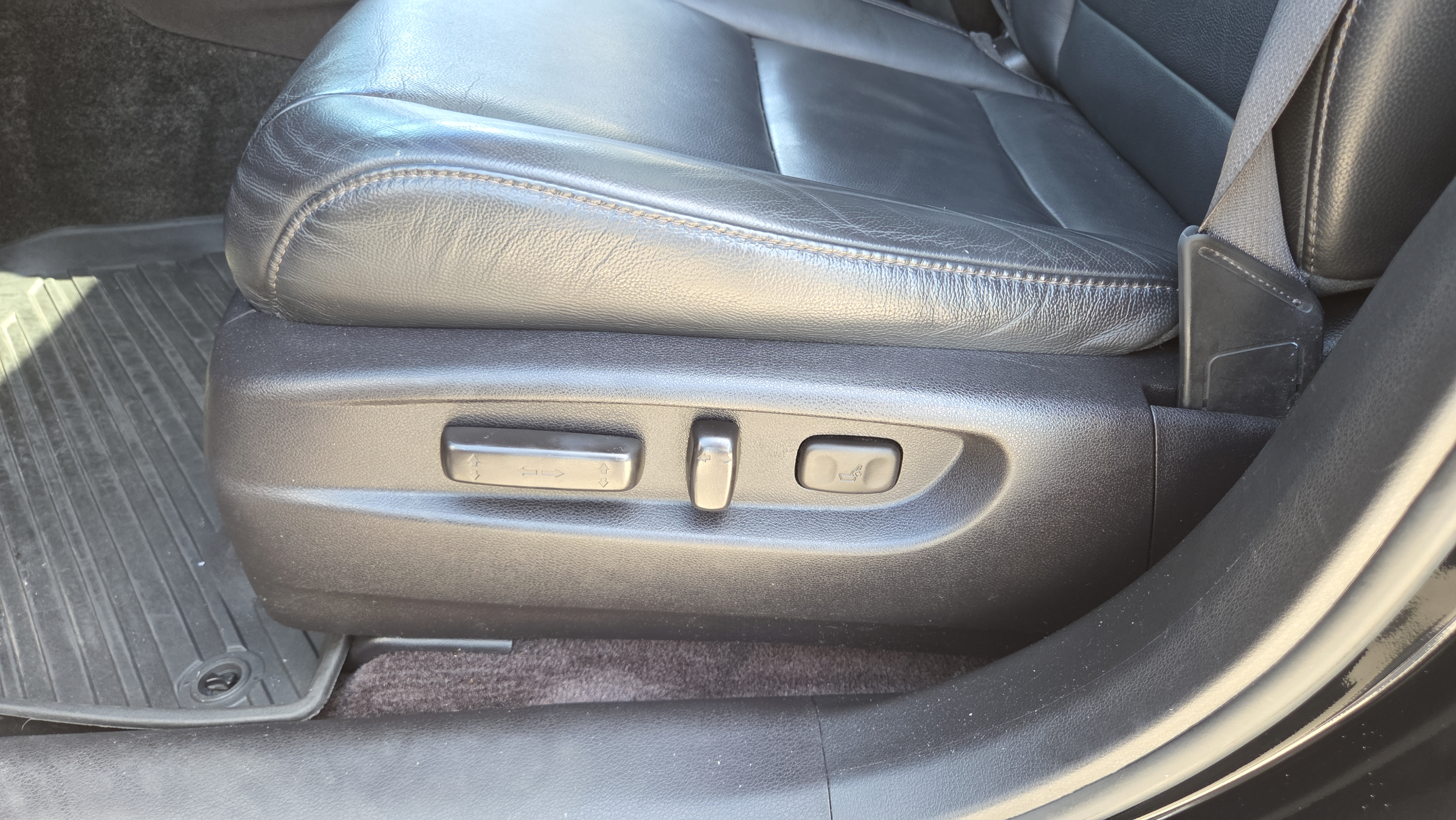 Used 2018 Acura MDX SH-AWD image 10