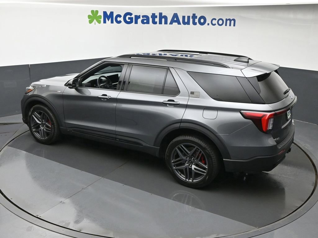 Used 2025 Ford Explorer ST-Line w/ Premium Package AWD/4WD image 24