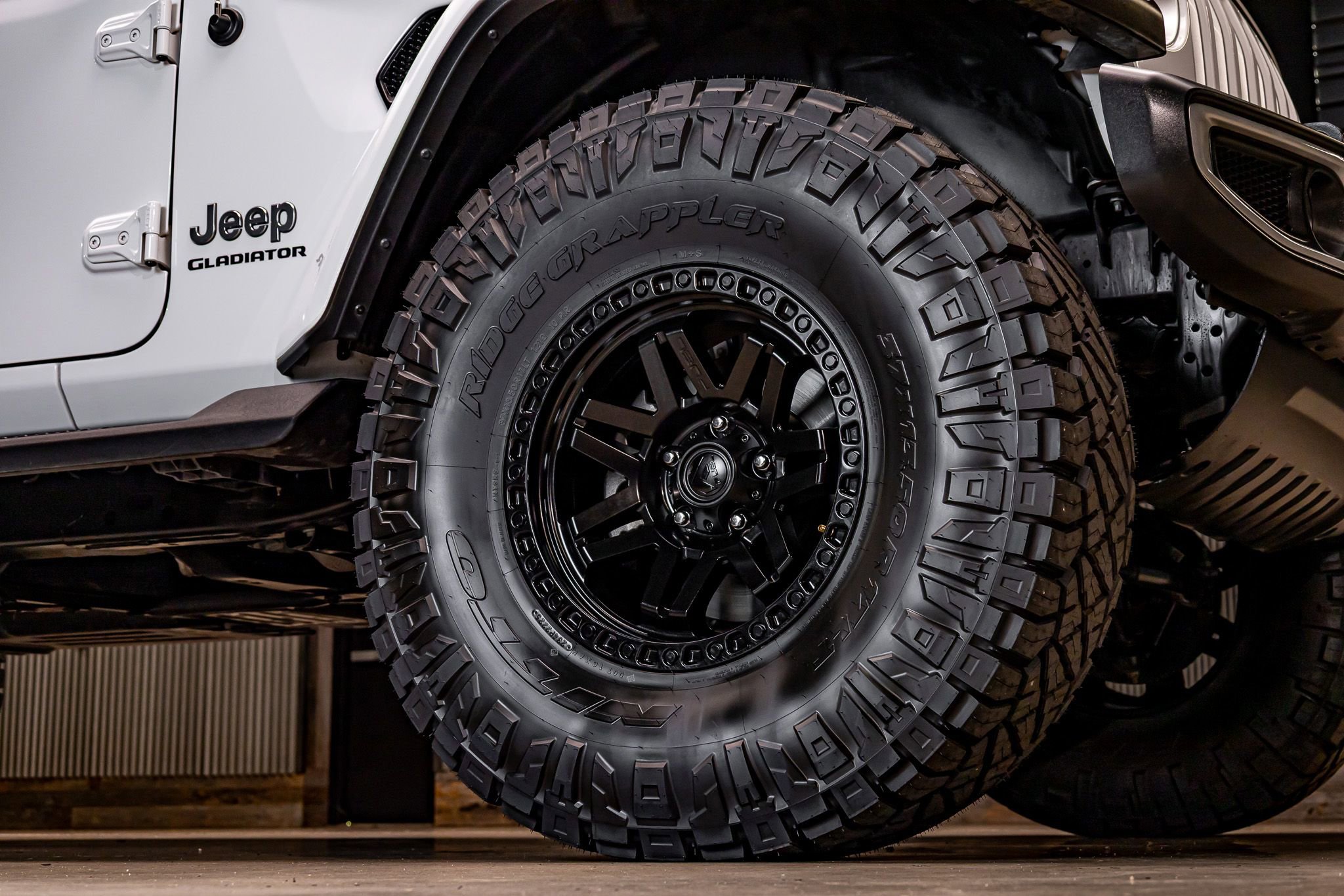 Used 2022 Jeep Gladiator Overland w/ Popular Equipment Package image 16