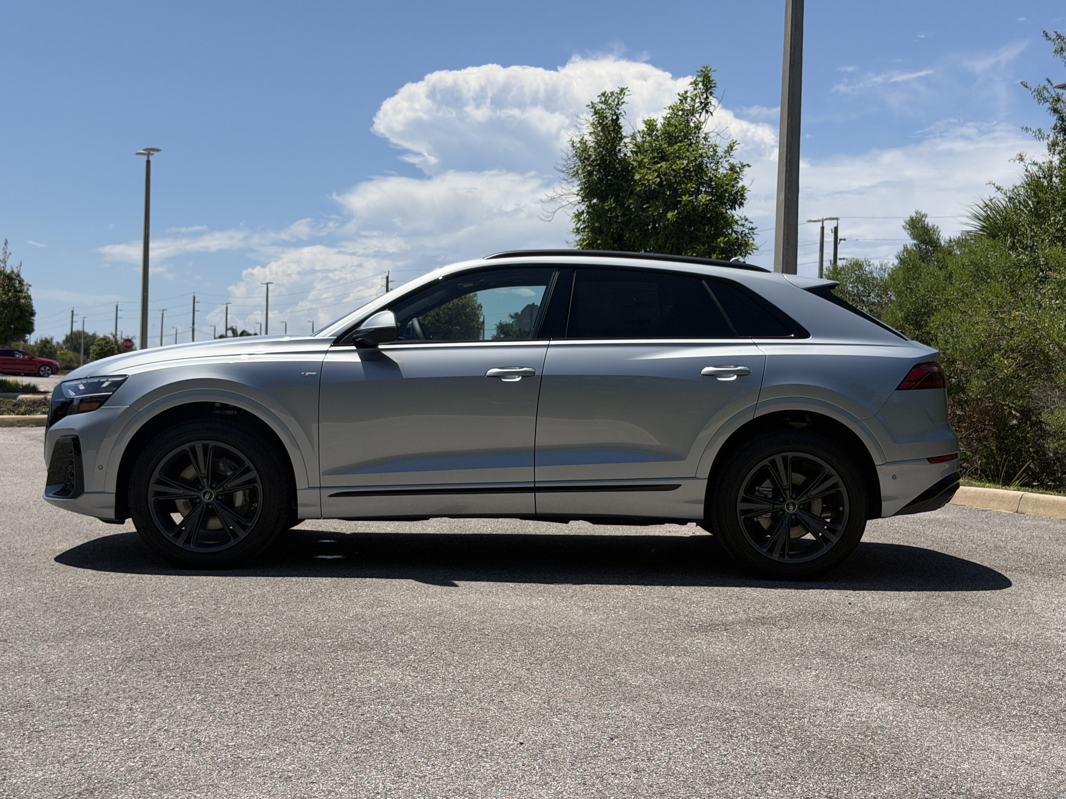 New 2027 Audi Q8 Premium AWD/4WD image 6
