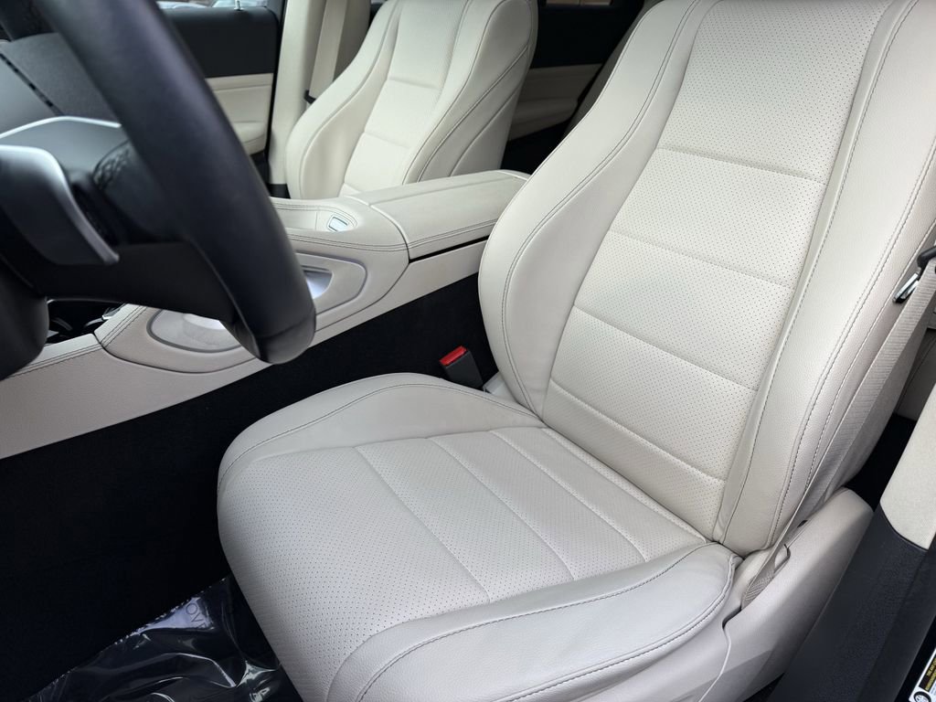 Used 2024 Mercedes-Benz GLE 450 4MATIC image 36