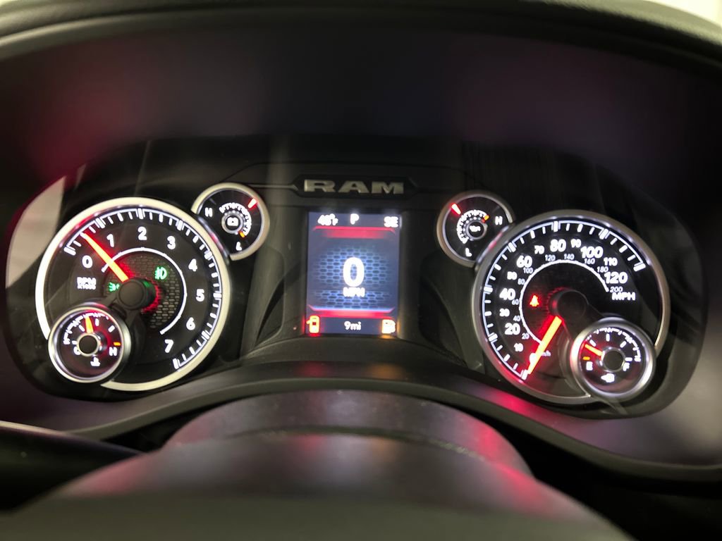 New 2026 RAM 1500 4x4 Crew Cab image 14