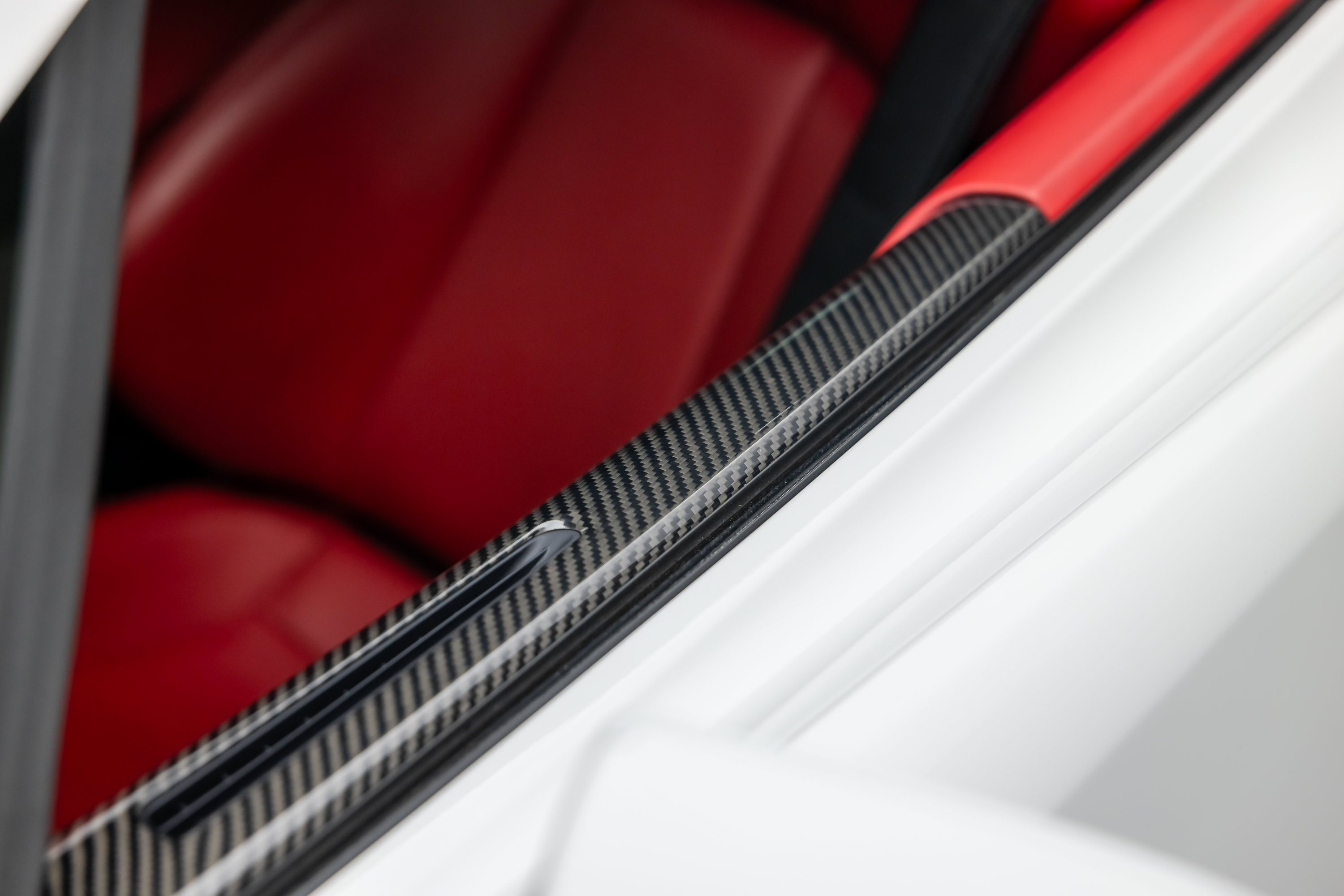 Used 2012 Lexus LFA RWD image 22