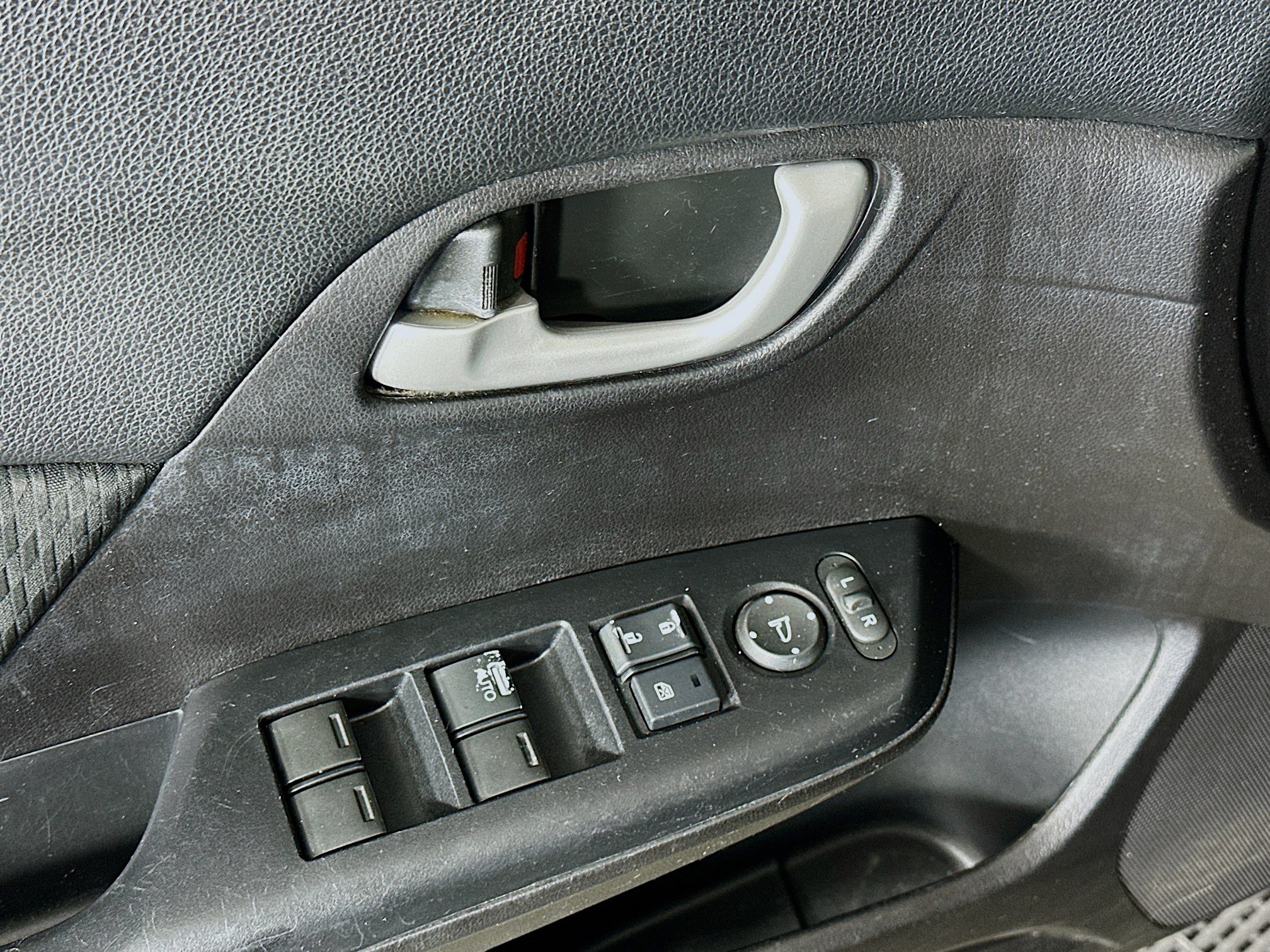Used 2015 Honda Civic SE image 15