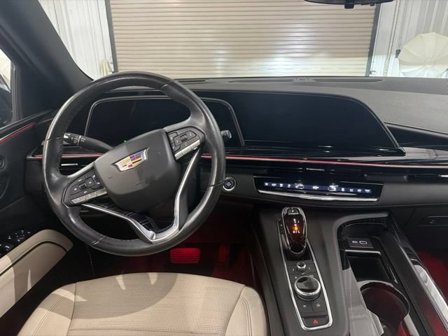 Used 2021 Cadillac Escalade Sport w/ LPO, Illumination Package RWD image 18