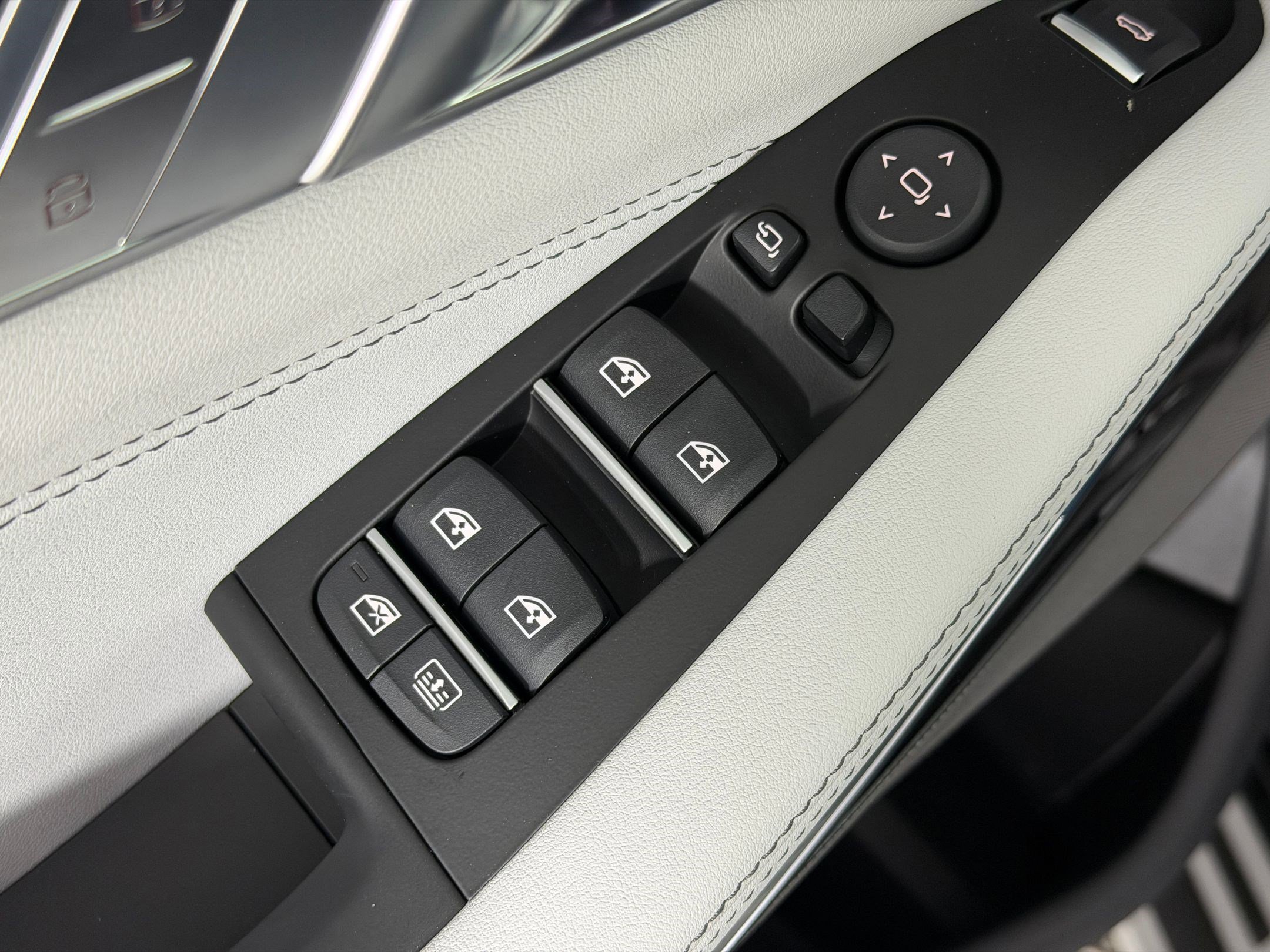 New 2027 BMW X7 xDrive40i AWD/4WD image 23