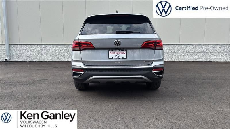 Used 2024 Volkswagen Taos SE image 5