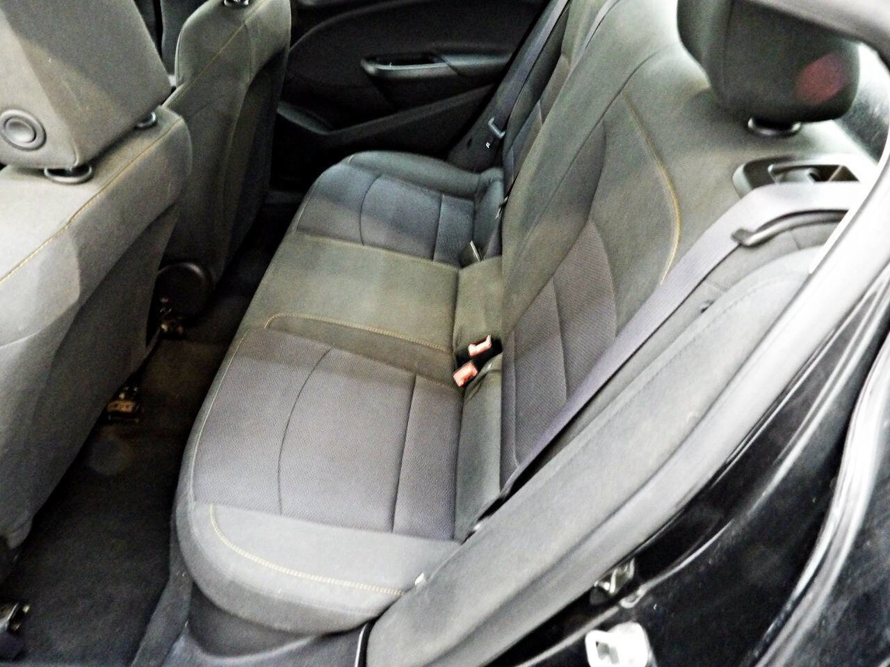 Used 2017 Chevrolet Cruze LS image 10