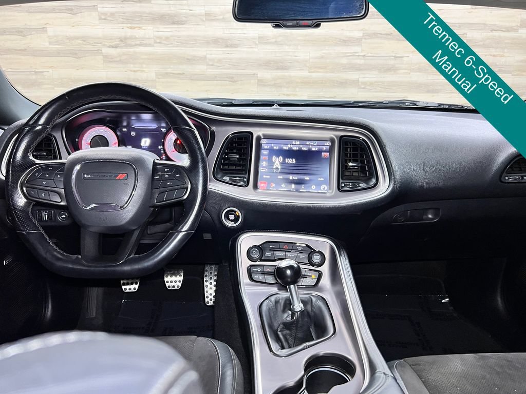 Used 2022 Dodge Challenger R/T Scat Pack RWD image 2