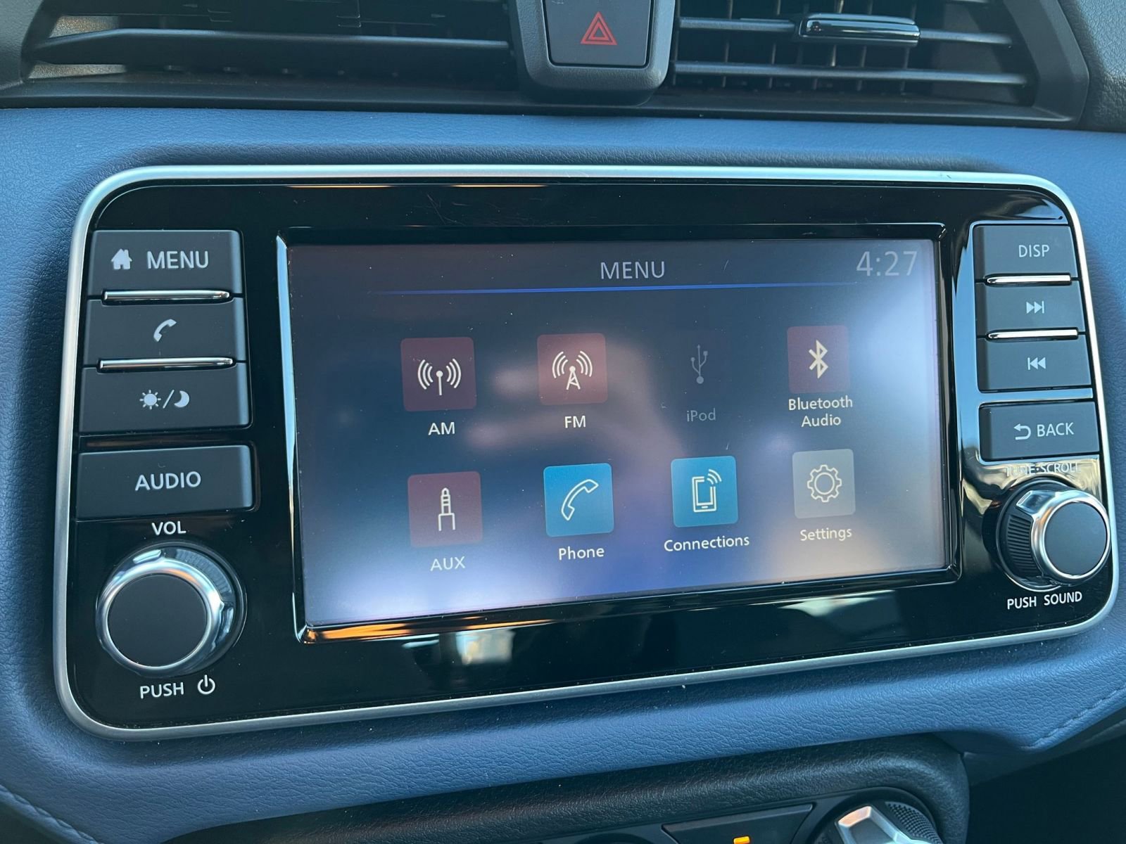 Used 2025 Nissan Versa SV image 20