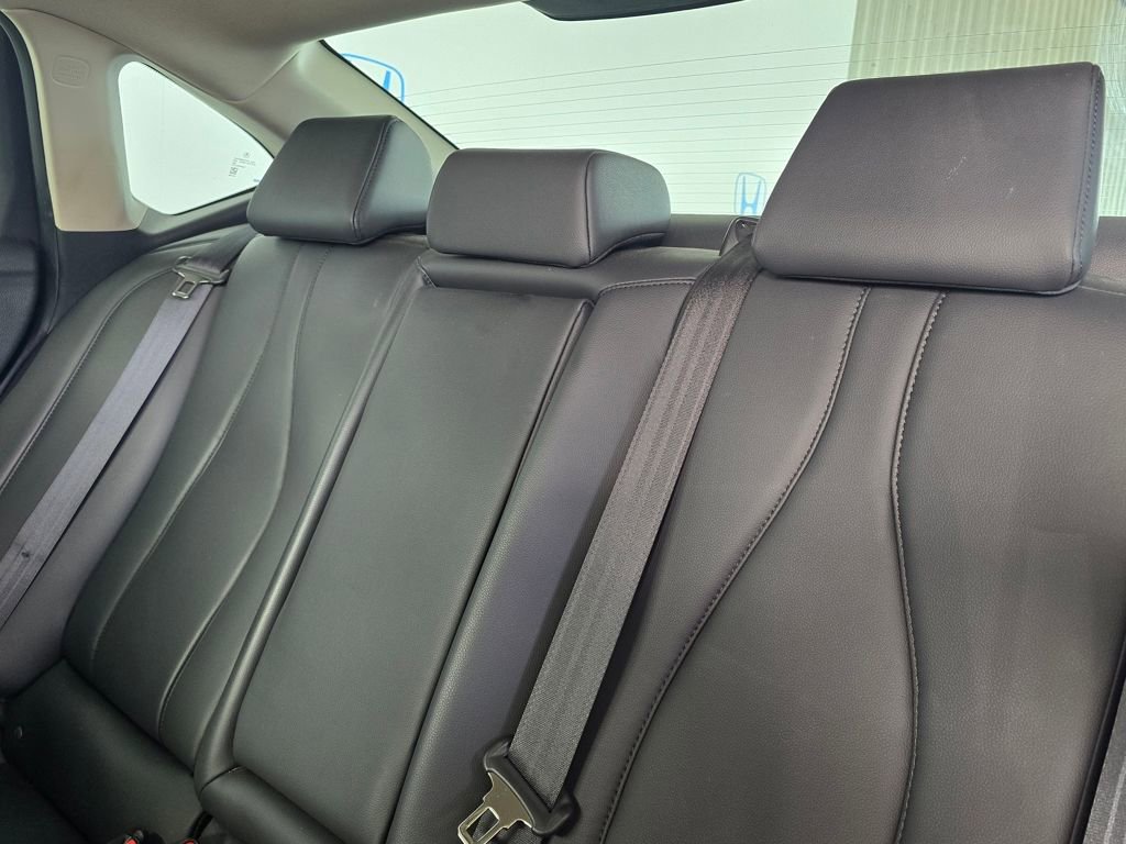 Used 2022 Acura TLX image 8