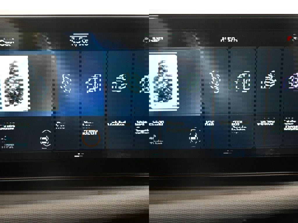 New 2026 Hyundai Tucson SE image 12