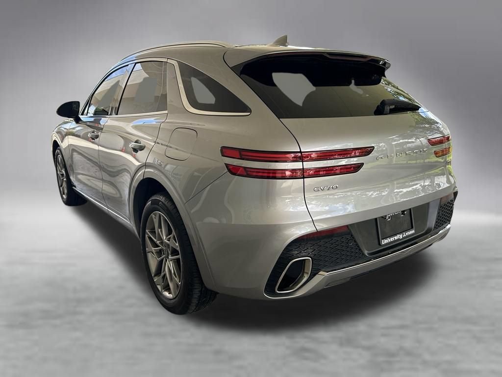 Used 2025 Genesis GV70 2.5T AWD/4WD image 4